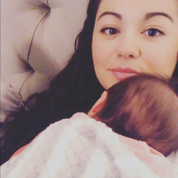 Meet your Posher, Chelsie - Picture 1 of 1